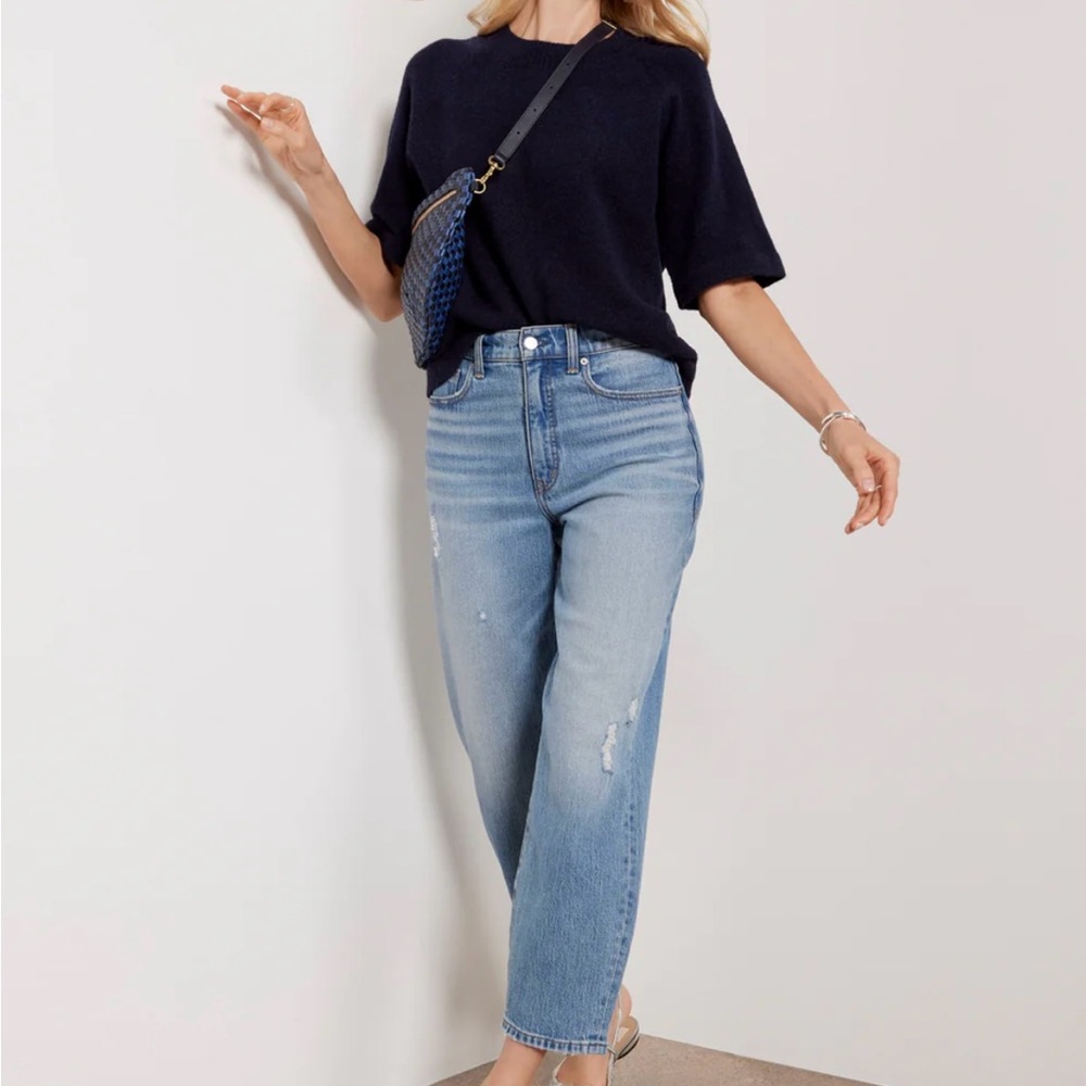 Evereve Vintage Barrel Jeans in Midwash Blue